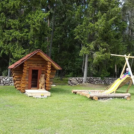 Manniste Holiday Puhkemaja *