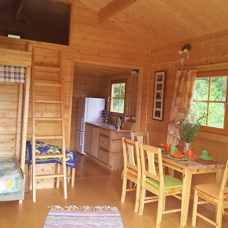 Manniste Holiday * Hiievalja