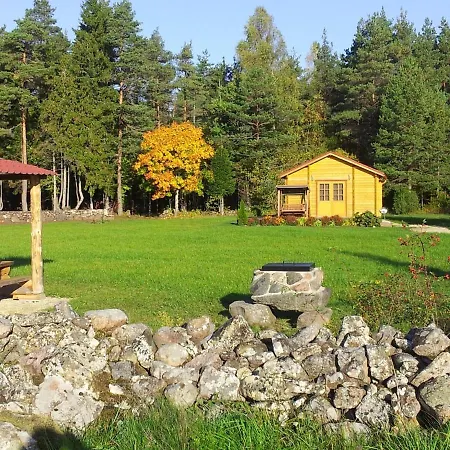 Manniste Holiday * Hiievalja